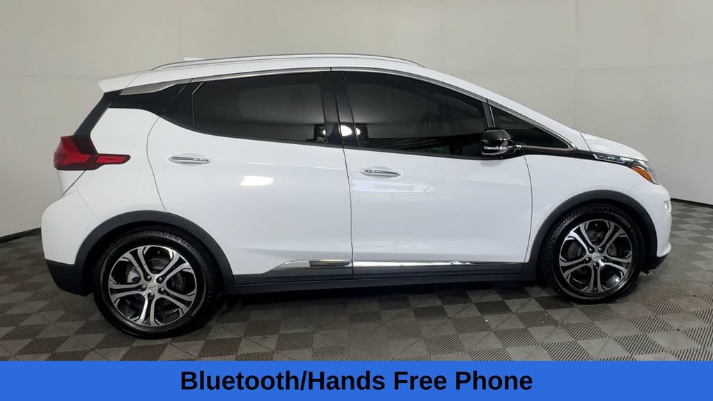 Used 2020 Chevrolet Bolt Premier w/ Infotainment Package FWD image 12