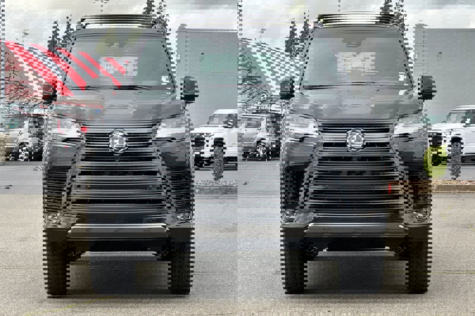 New 2025 Lexus LX 700h Overtrail image 10