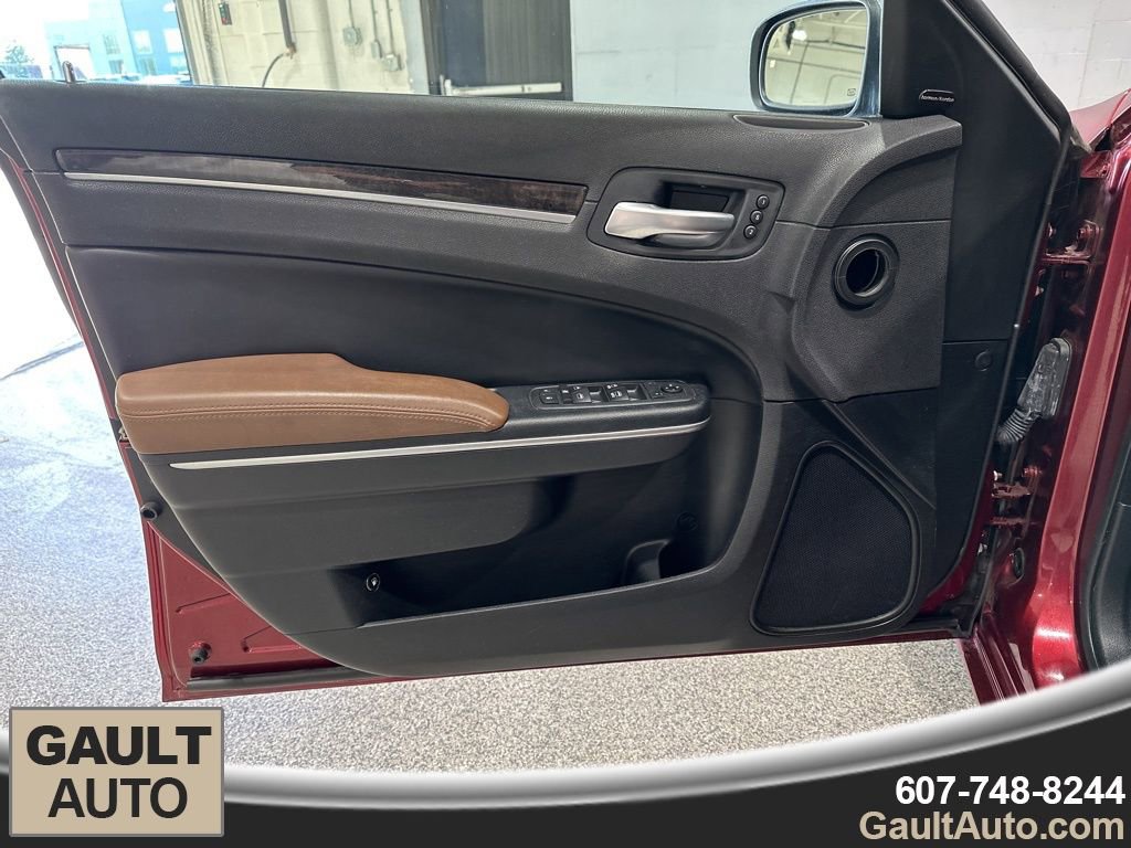 Used 2018 Chrysler 300 Limited w/ Safetytec Plus Group AWD/4WD image 12