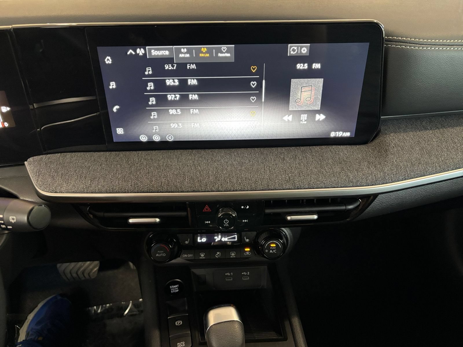 Used 2026 Nissan Kicks SV w/ Cold Weather Package FWD image 17