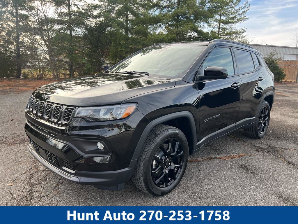 New 2026 Jeep Compass Latitude image 1