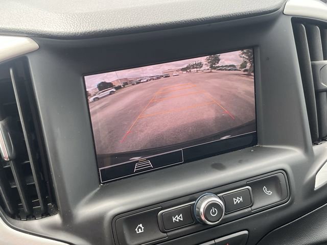 Used 2024 GMC Terrain SLE image 32