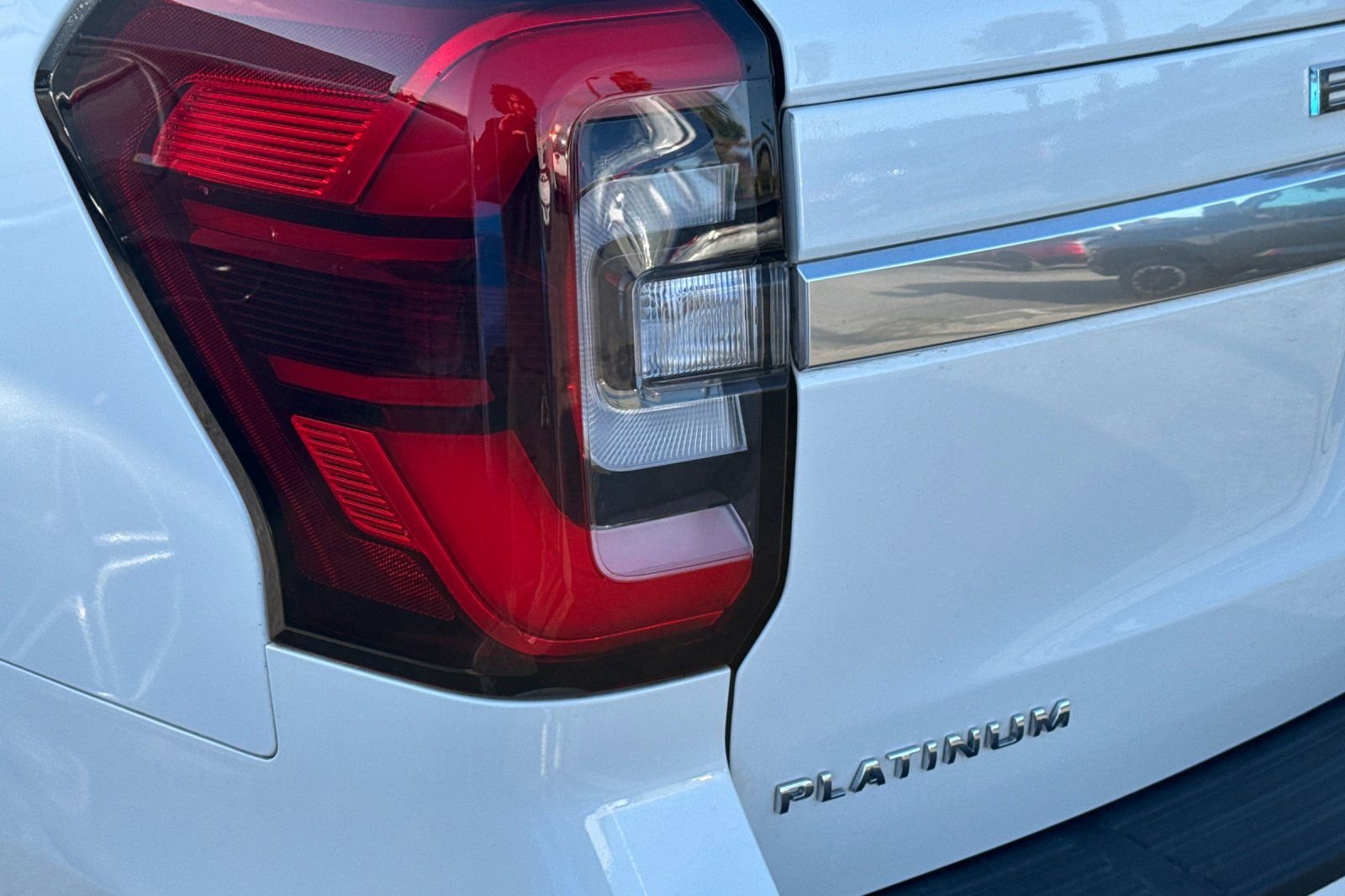 Used 2024 Ford Expedition Max Platinum image 7