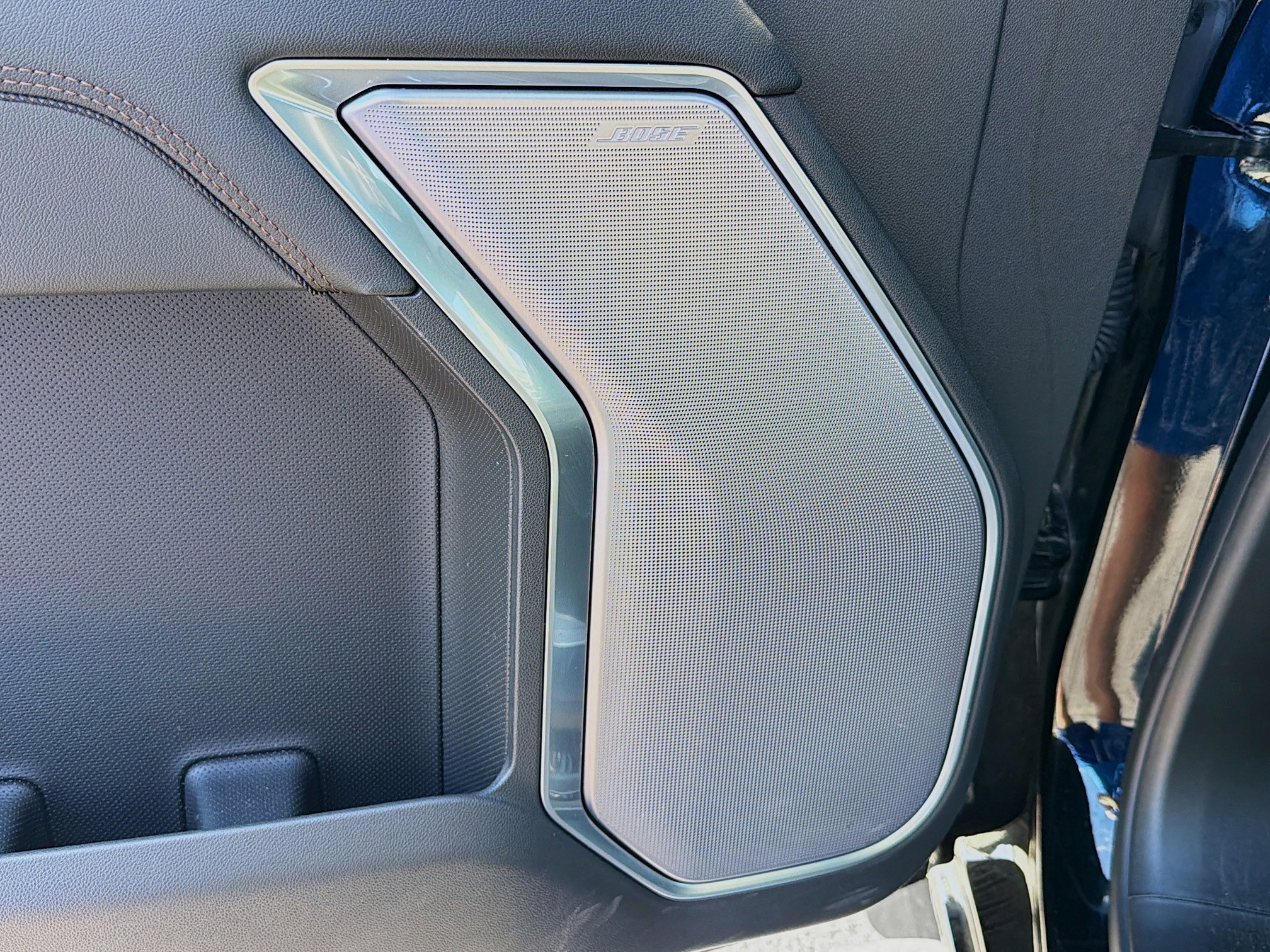 Used 2024 Chevrolet Silverado 1500 High Country image 23