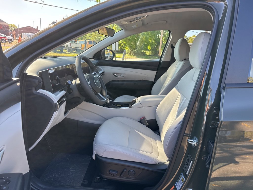 New 2026 Hyundai Tucson SEL image 13