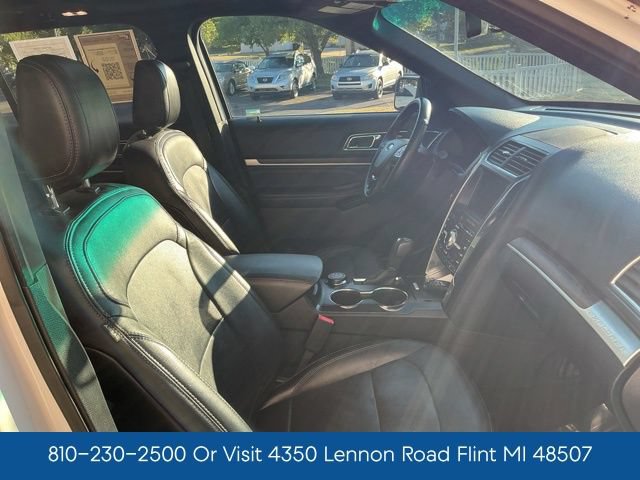 Used 2018 Ford Explorer Limited AWD/4WD image 34