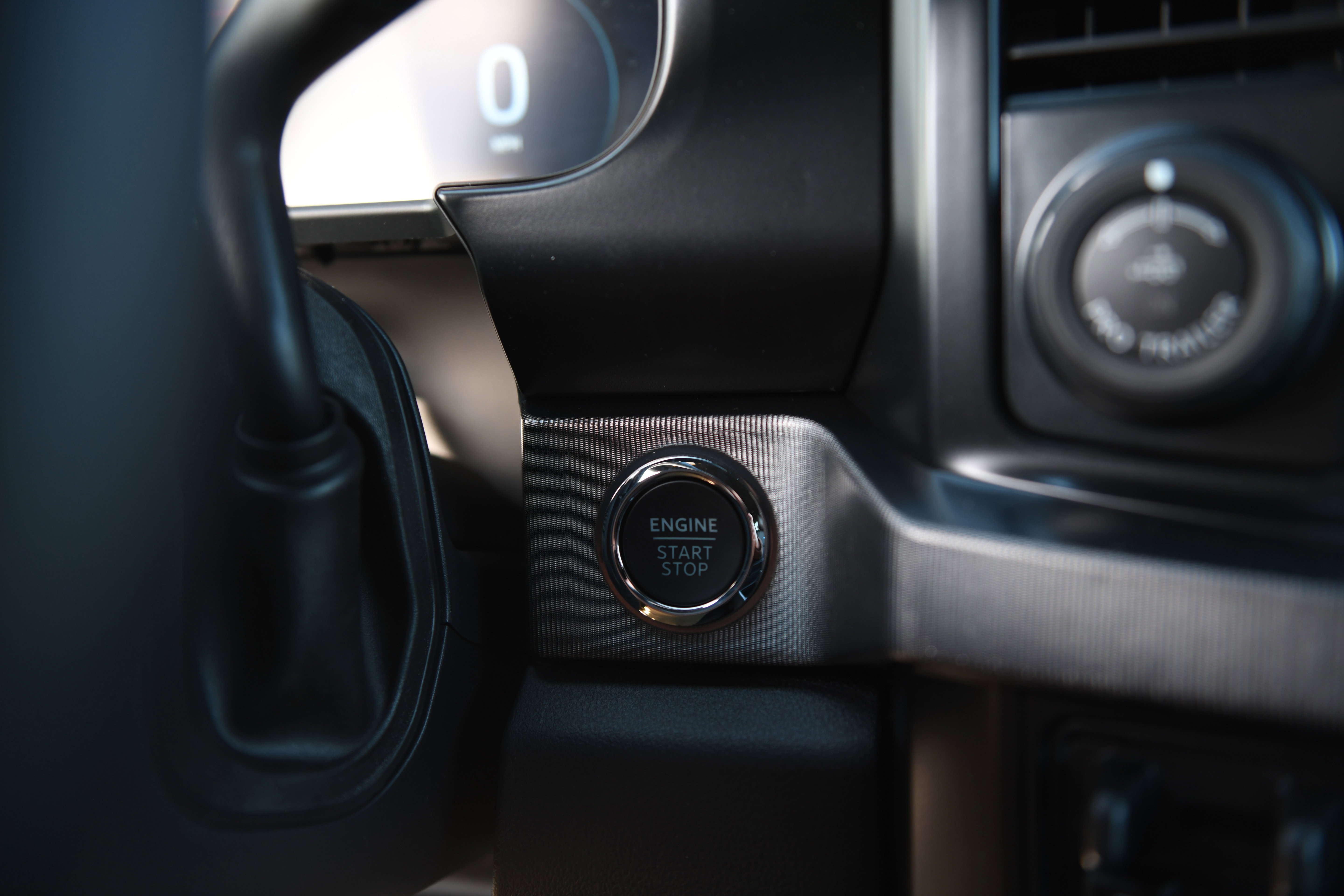 New 2026 Ford F250 Platinum w/ Tremor Off-Road Package image 29