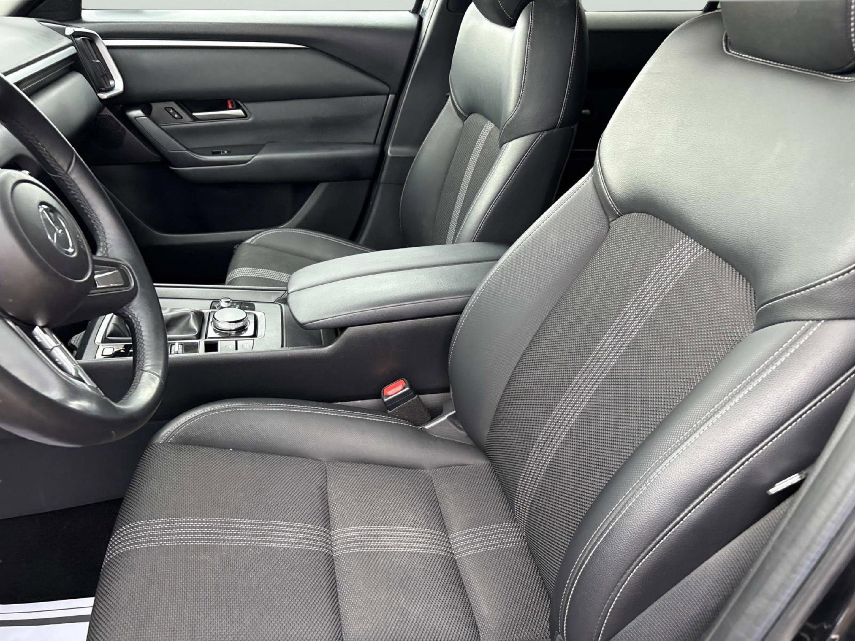 Used 2024 MAZDA CX-50 AWD 2.5 S w/ Preferred Package image 27