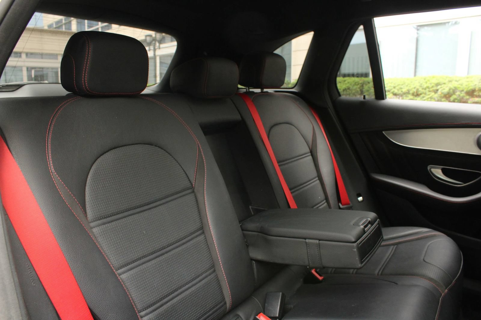 Used 2018 Mercedes-Benz GLC 43 AMG 4MATIC image 24