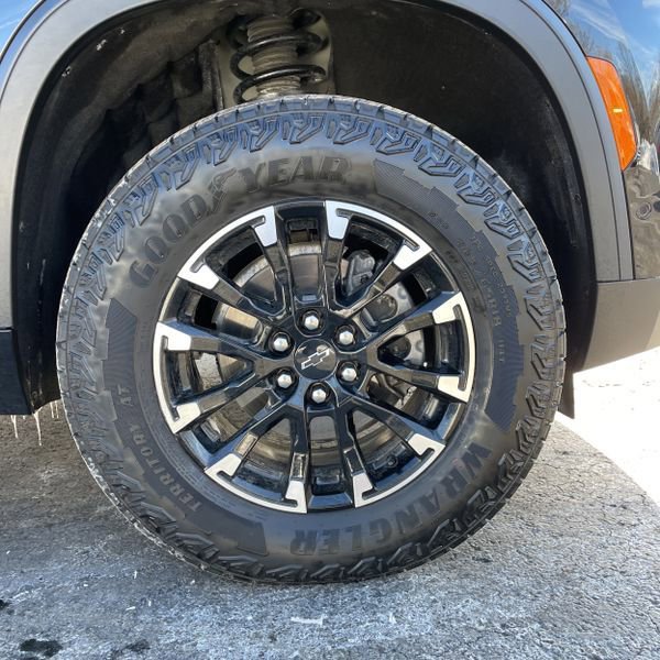 Used 2024 Chevrolet Traverse Z71 w/ Enhanced Driving Package image 27