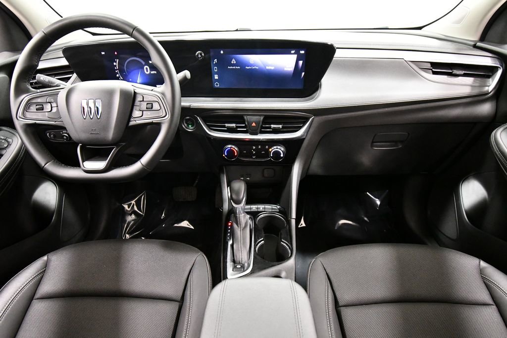 Used 2024 Buick Encore GX Sport Touring FWD image 3