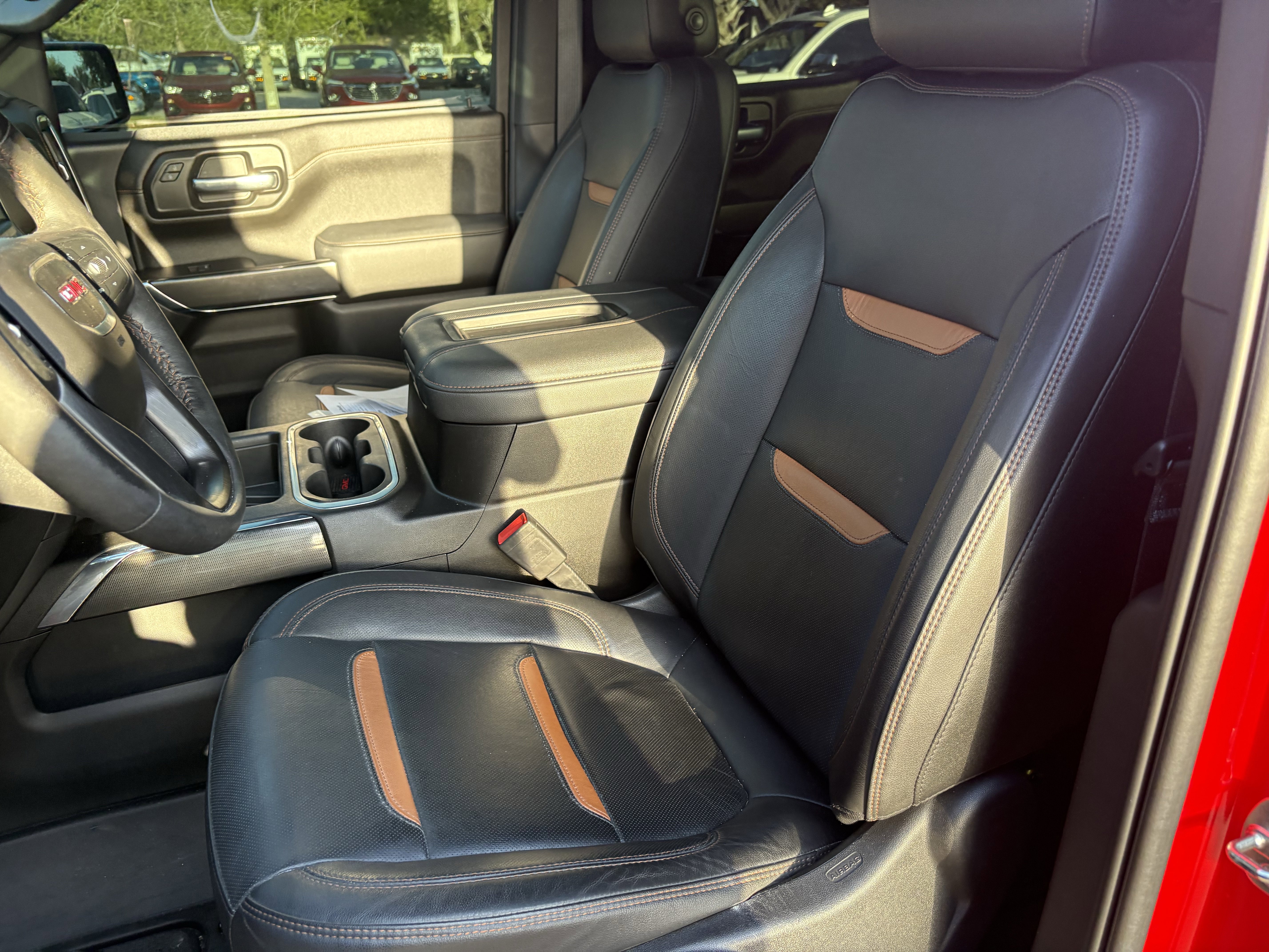 Certified 2021 GMC Sierra 1500 AT4 w/ AT4 Value Package image 9