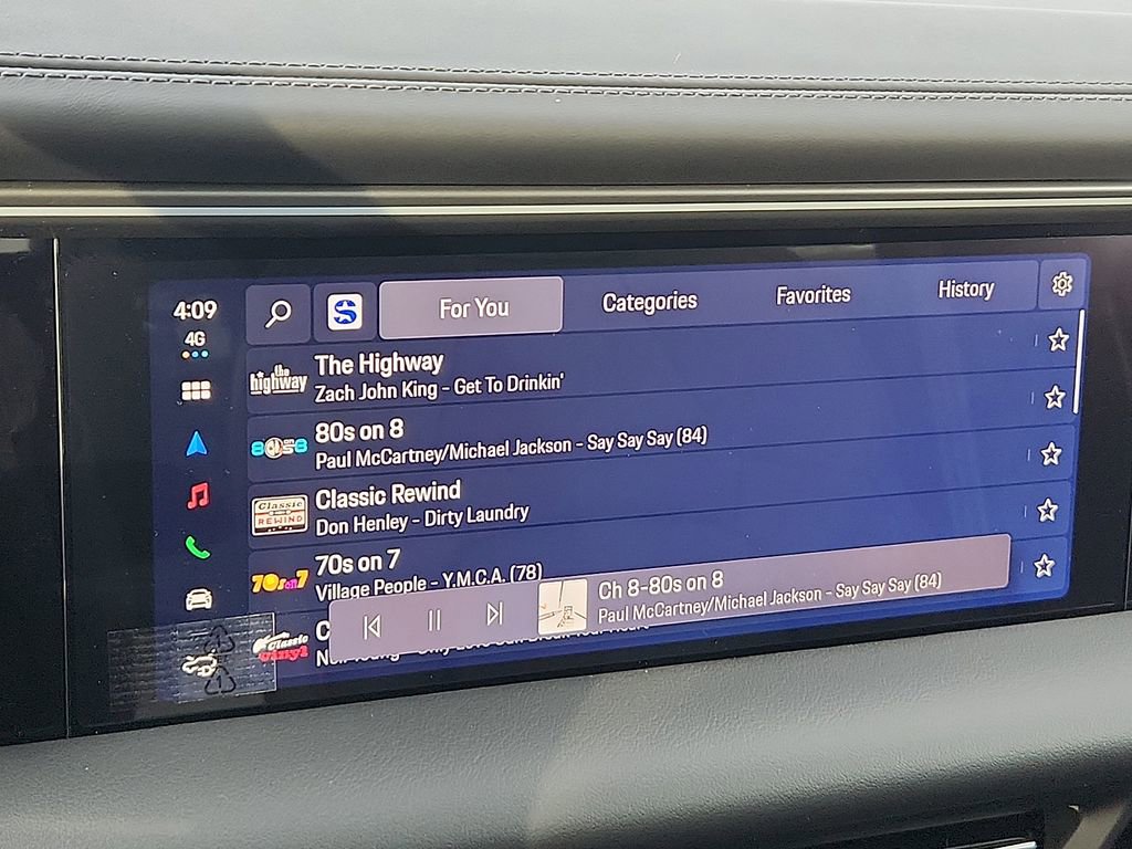 New 2026 Porsche Macan 4S Electric image 17