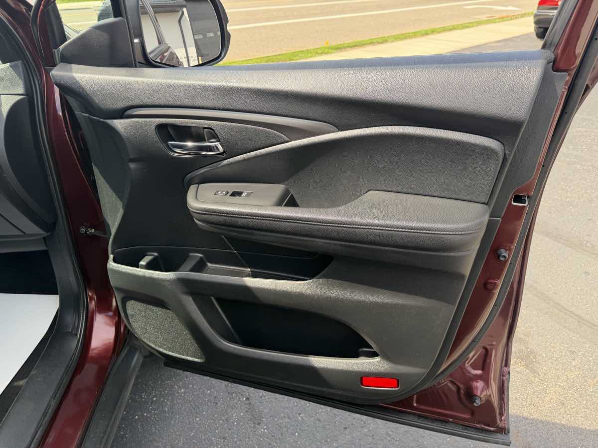 Used 2019 Honda Passport Sport image 20
