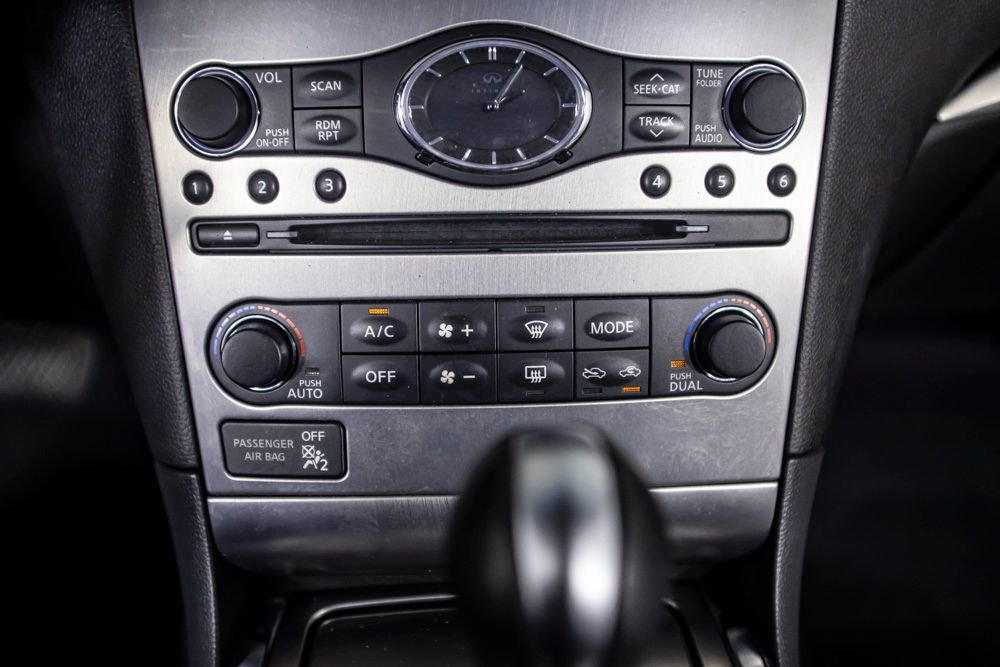 Used 2012 INFINITI G37 x w/ Premium Pkg image 32