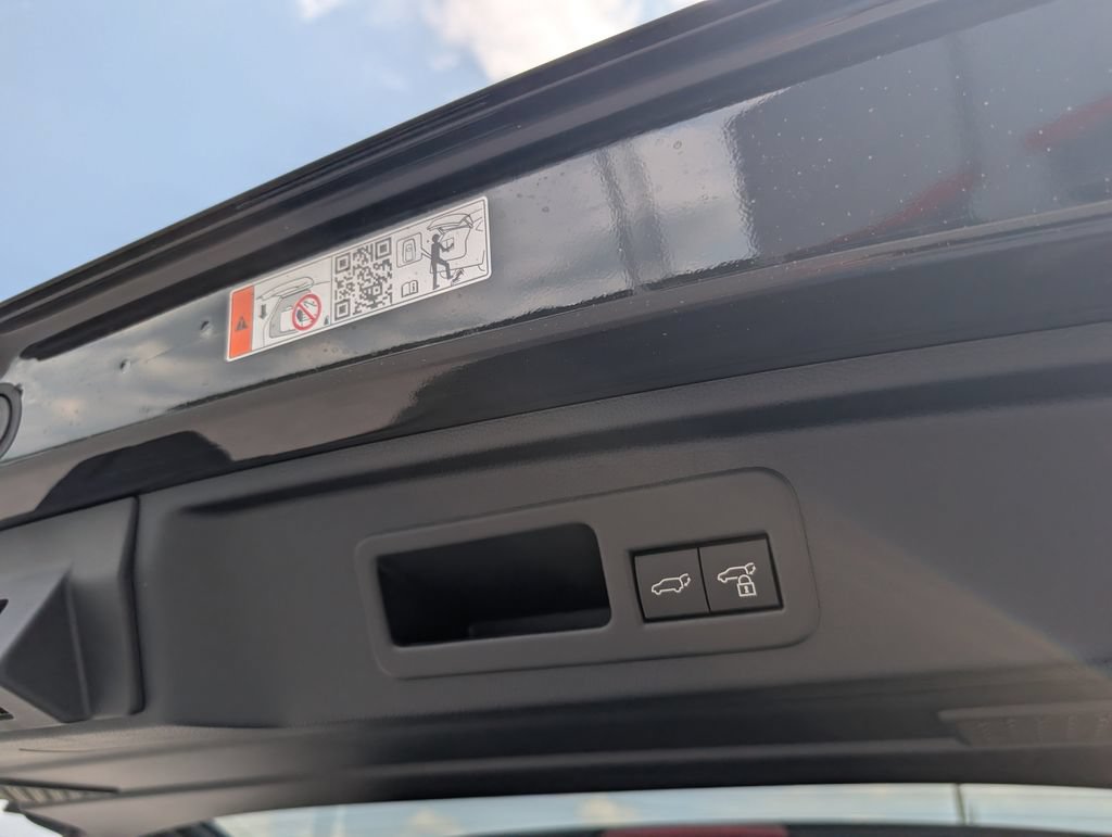 New 2026 Toyota 4Runner TRD Off-Road Premium w/ Tow Technology Package AWD/4WD image 34