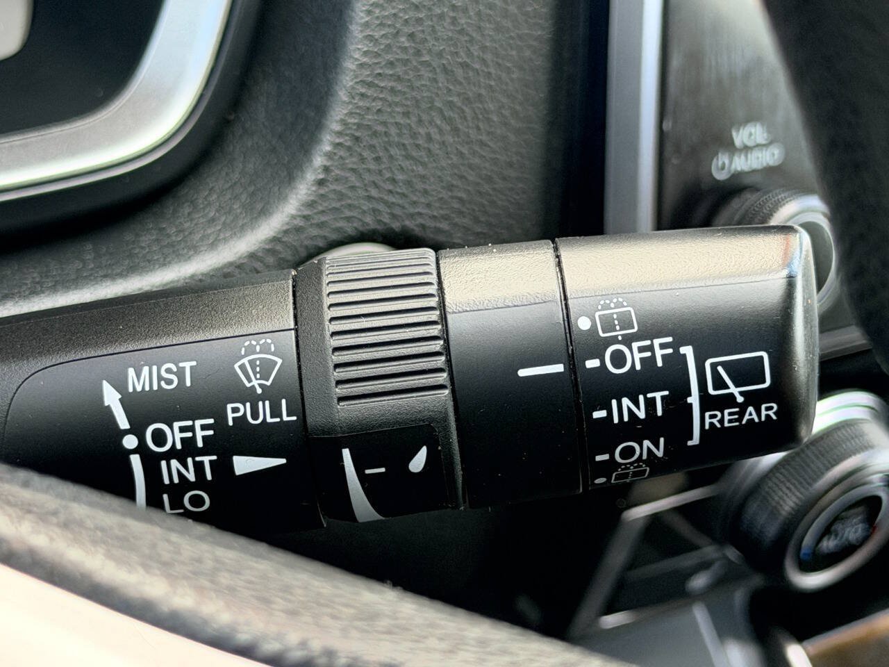 Used 2019 Honda CR-V EX image 36