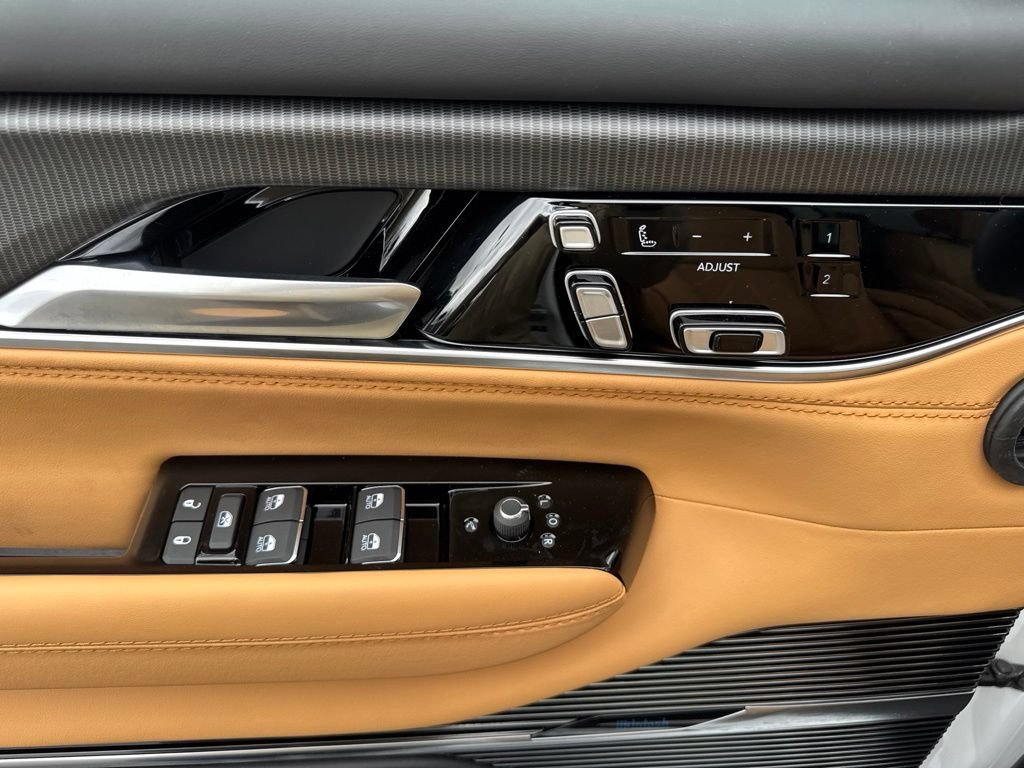 New 2026 Jeep Grand Wagoneer Summit AWD/4WD image 8