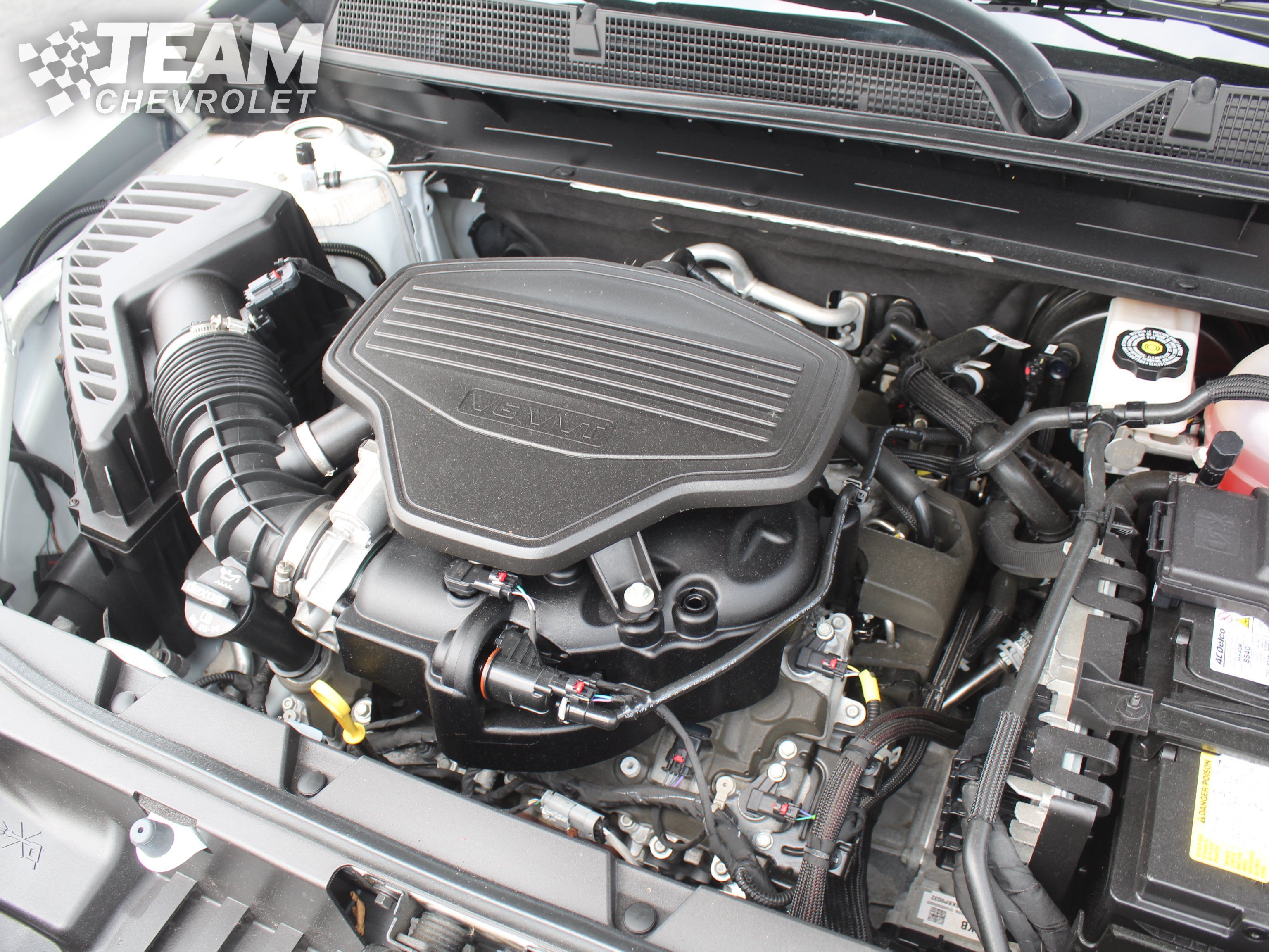 Used 2023 GMC Acadia AT4 AWD/4WD image 32