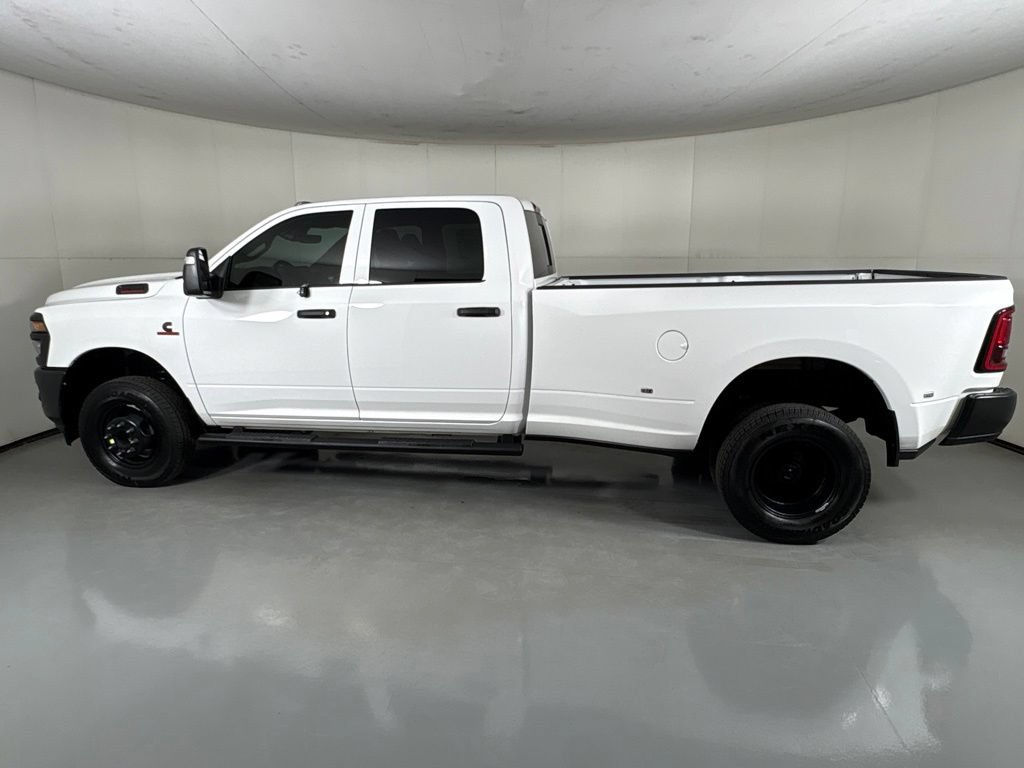 New 2027 RAM 3500 Tradesman AWD/4WD image 5