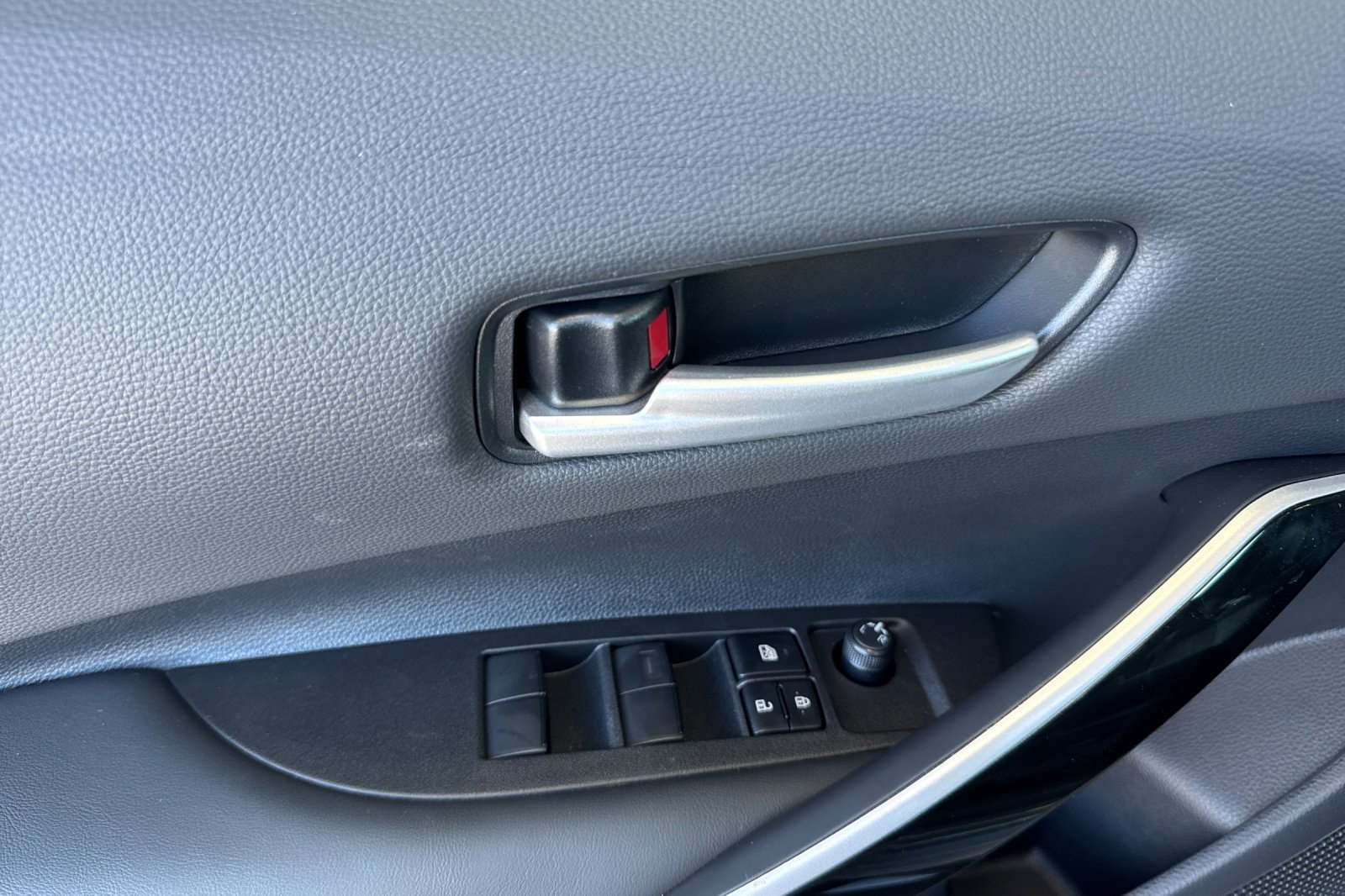 New 2026 Toyota Corolla XSE FWD image 10