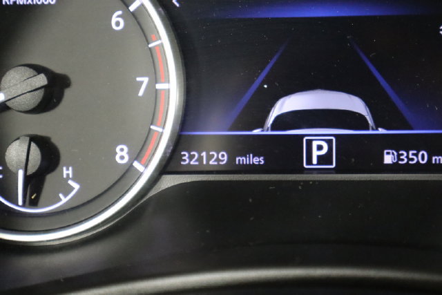 Used 2025 Nissan Sentra SV FWD image 33