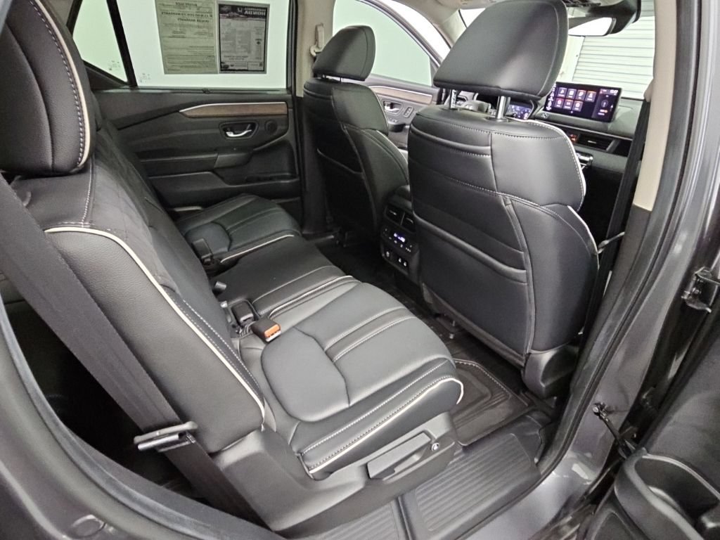 Used 2026 Honda Pilot Elite image 40