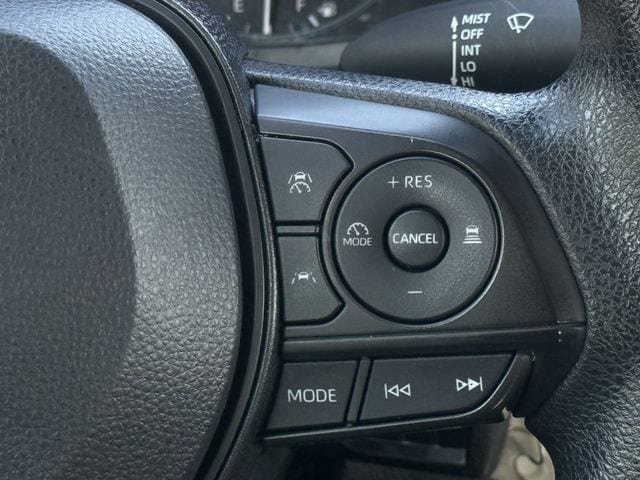 Used 2024 Toyota Corolla LE FWD image 15