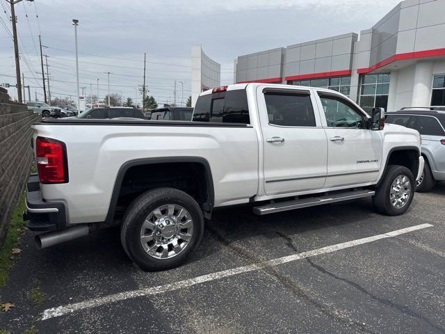 Used 2018 GMC Sierra 2500 Denali w/ Duramax Plus Package image 17