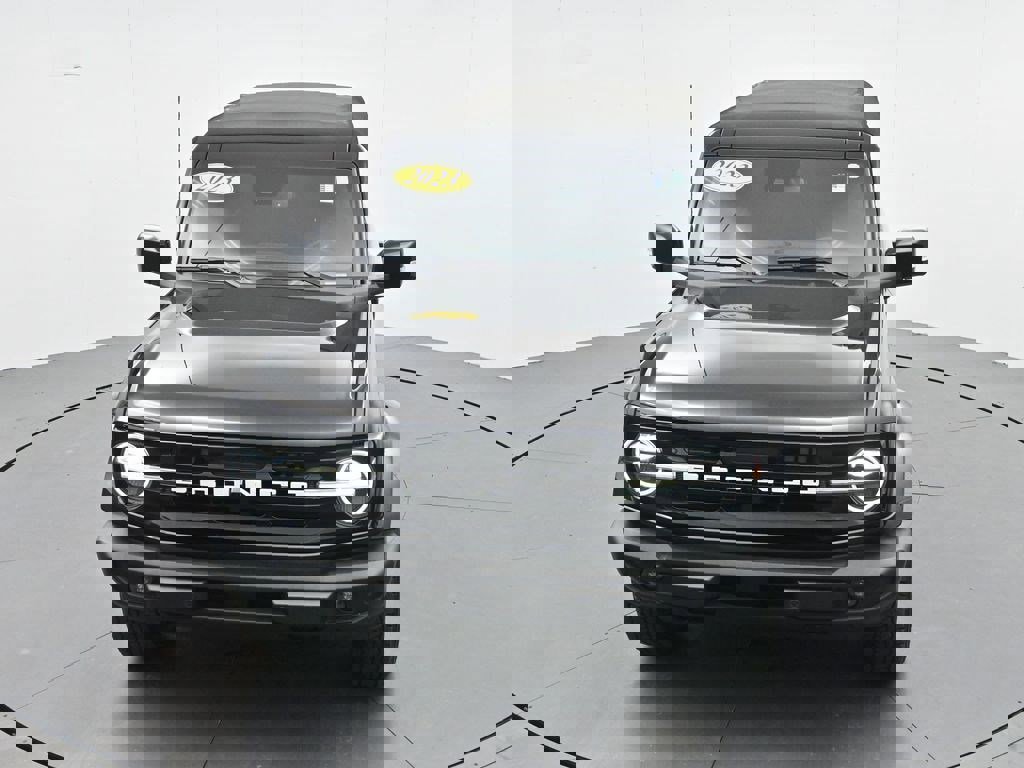 Used 2023 Ford Bronco Outer Banks image 21