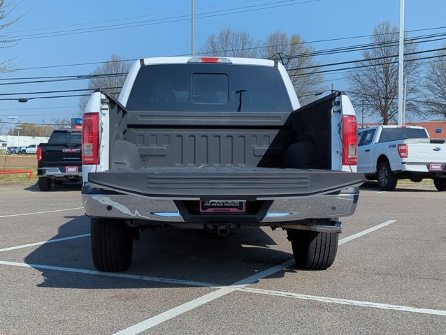 Used 2015 Ford F150 XLT w/ Equipment Group 302A Luxury AWD/4WD image 7
