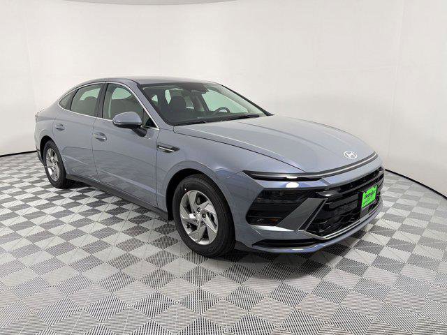 New 2026 Hyundai Sonata SE FWD image 7