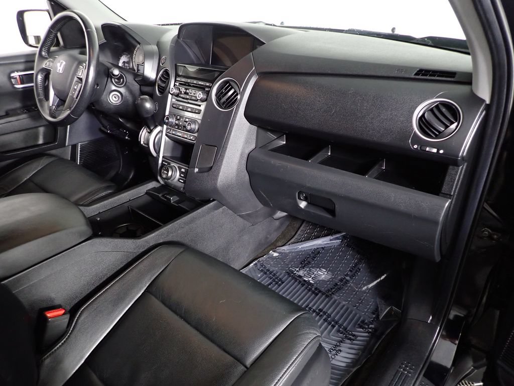 Used 2014 Honda Pilot Touring image 38