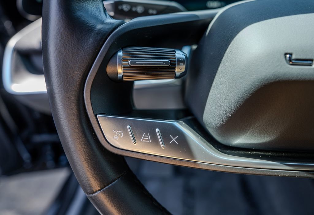 Used 2024 Lucid Air Pure image 6