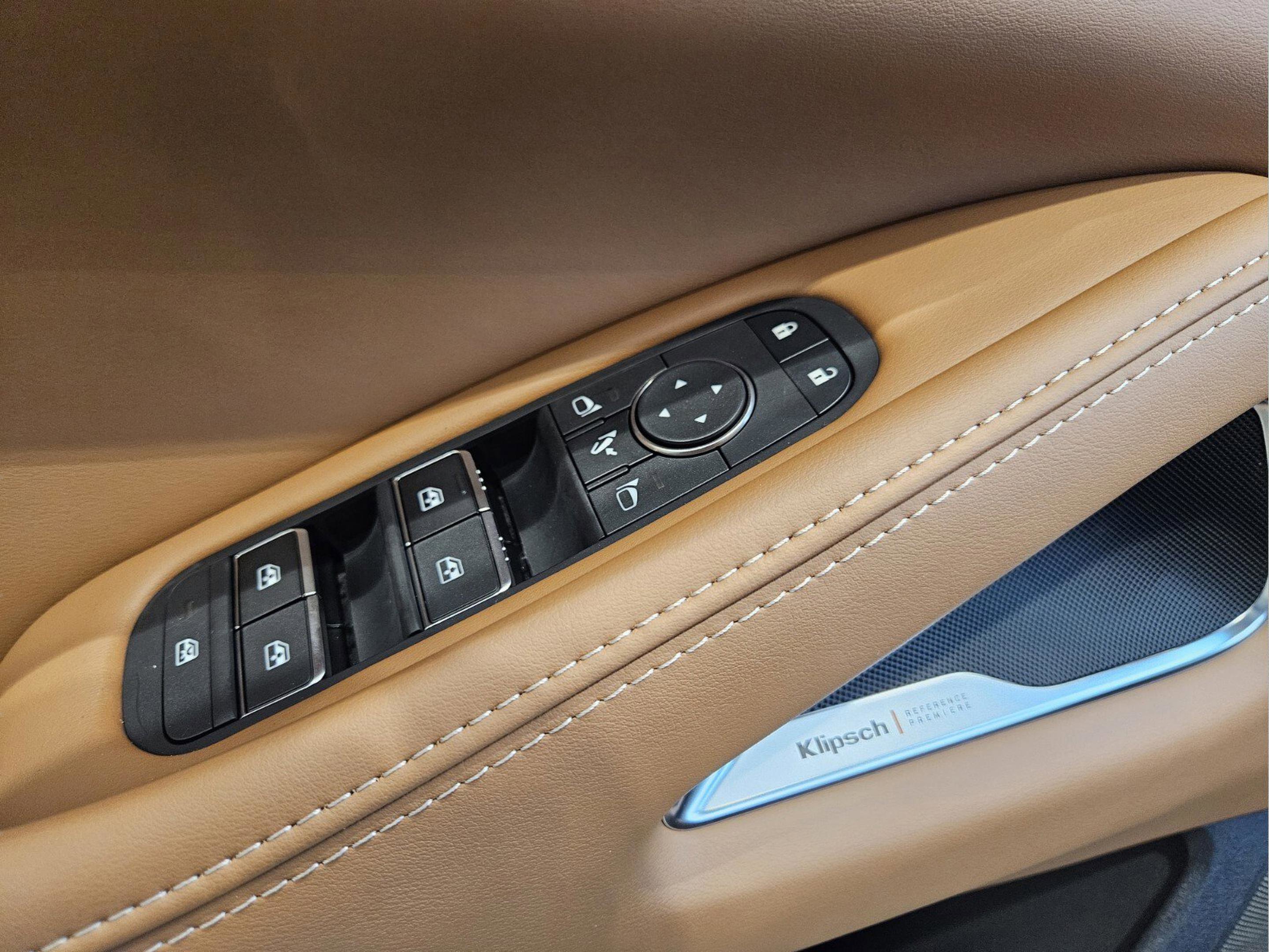 New 2026 INFINITI QX60 Autograph w/ Dark Cargo Package image 17