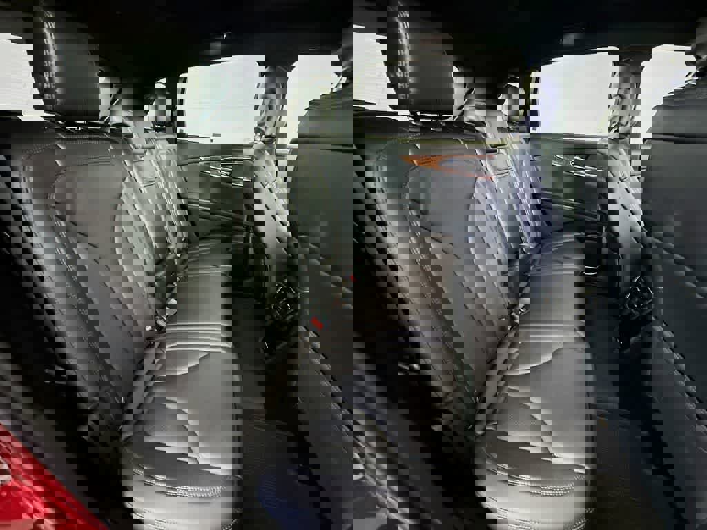 Used 2019 Lincoln Nautilus Select image 33