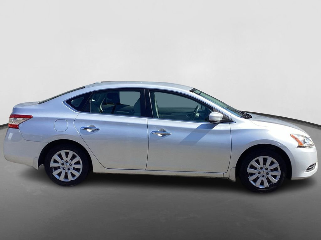 Used 2013 Nissan Sentra SV w/ Driver Pkg FWD image 4