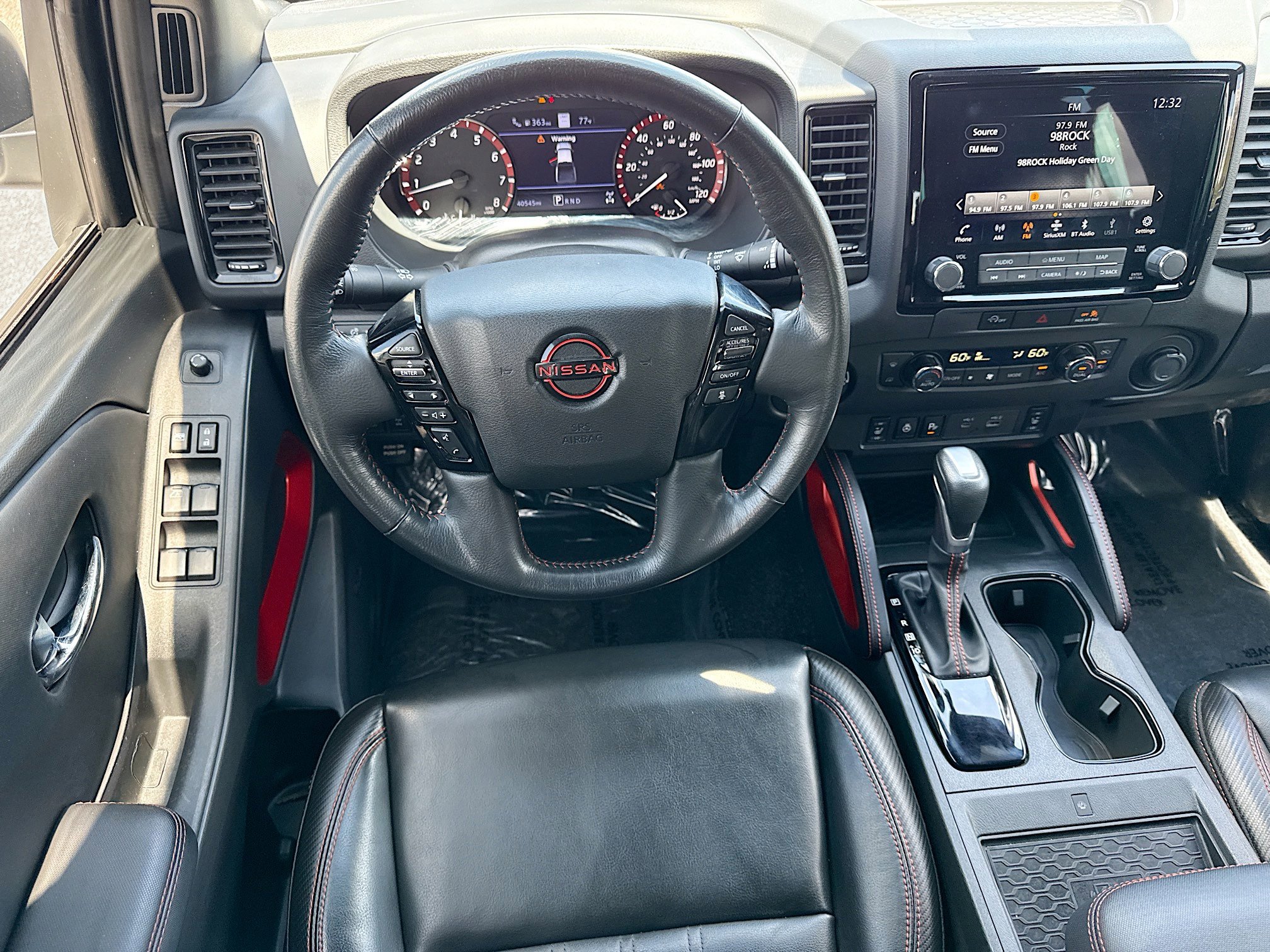 Used 2023 Nissan Frontier PRO-4X w/ Pro-4X Premium Package AWD/4WD image 16