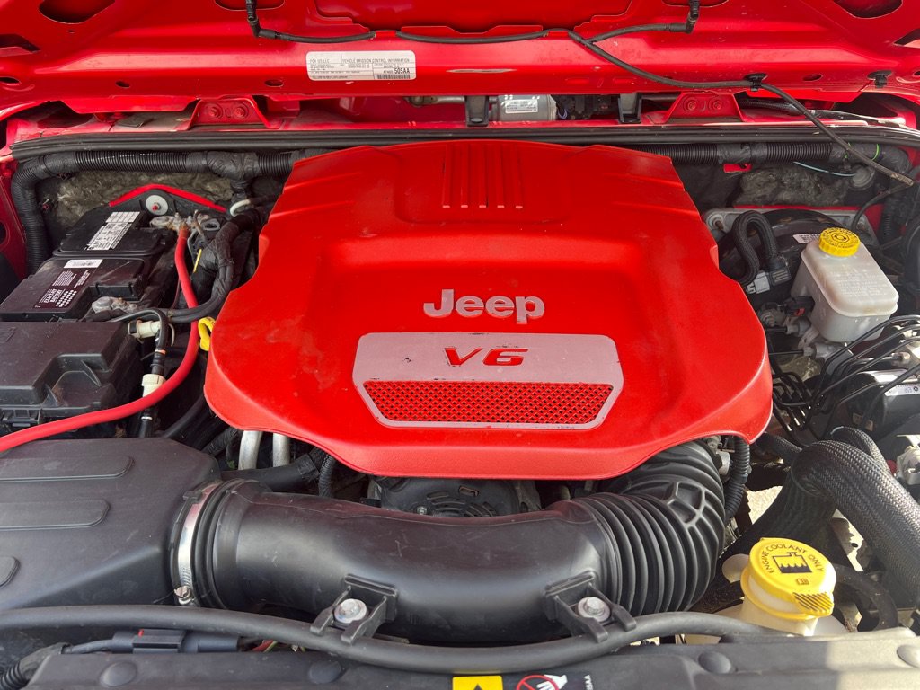 Used 2016 Jeep Wrangler Sport AWD/4WD image 35