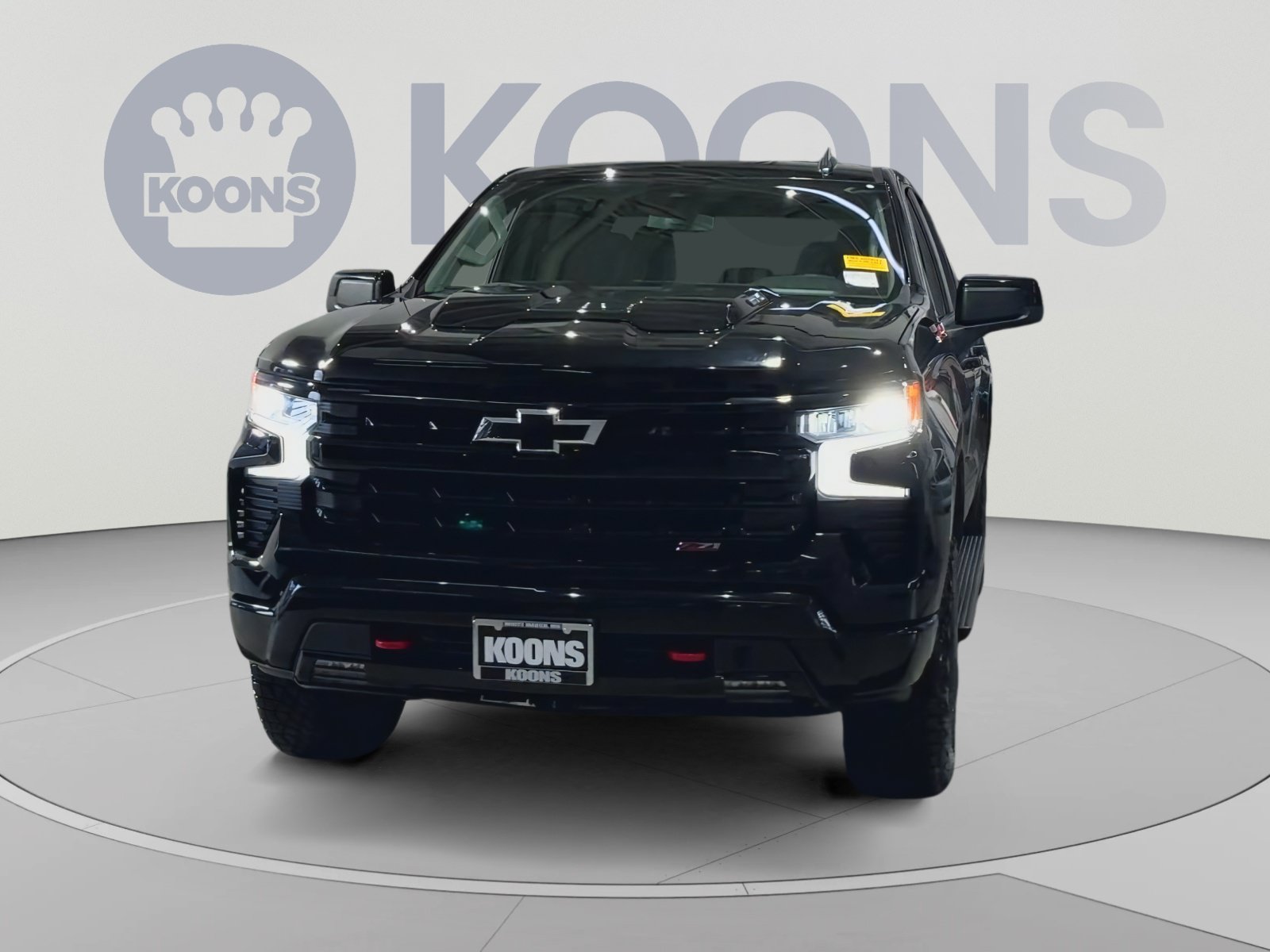 Used 2023 Chevrolet Silverado 1500 LT Trail Boss AWD/4WD image 4