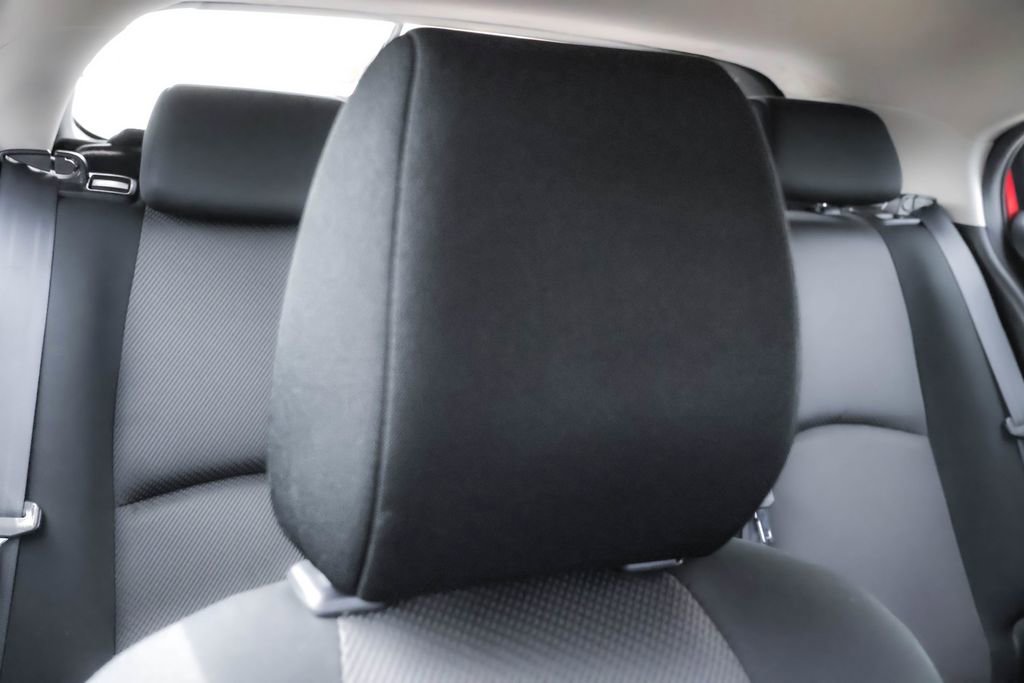 Used 2017 MAZDA MAZDA3 Sport FWD image 33