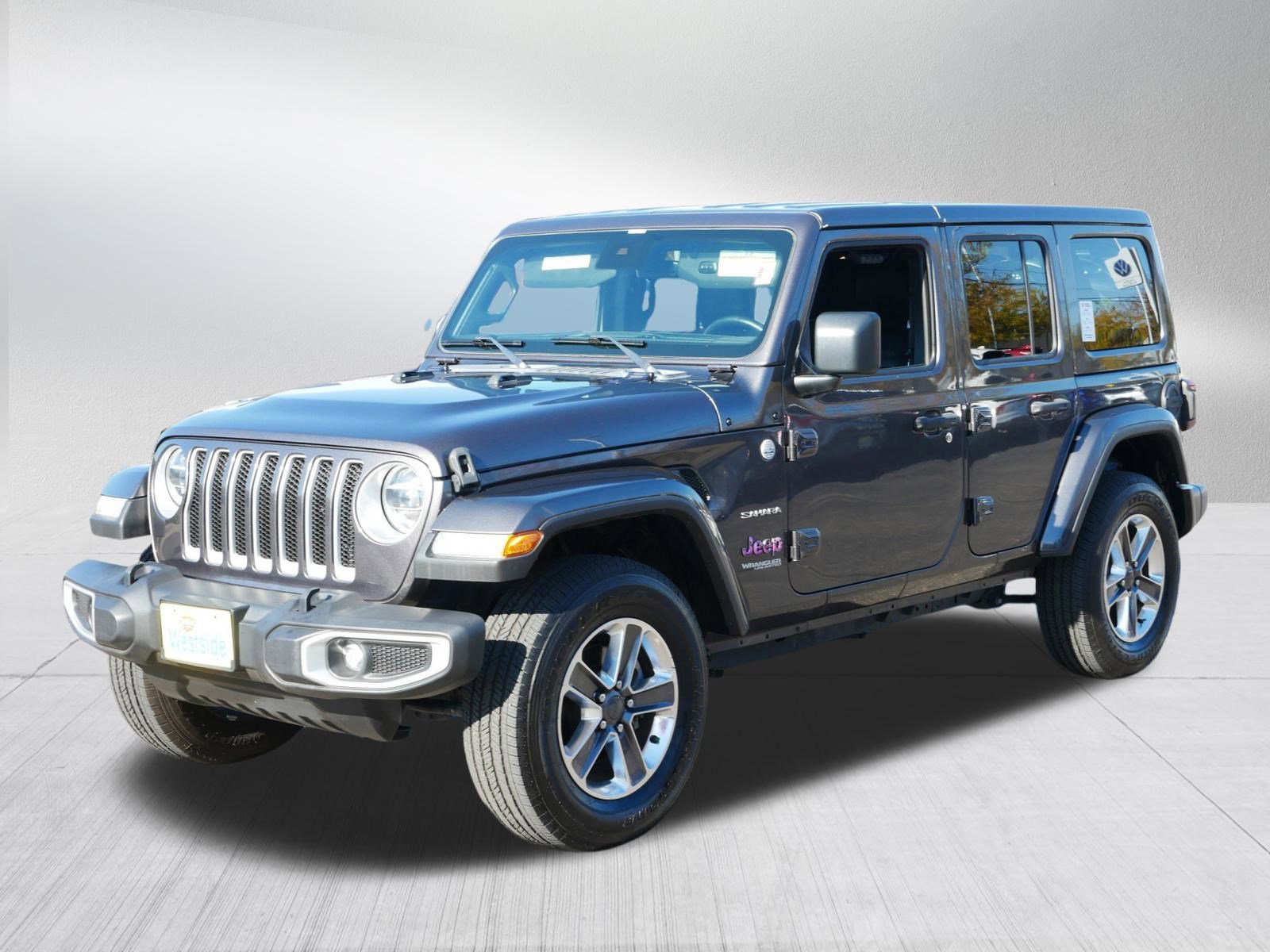 Used 2021 Jeep Wrangler Unlimited Sahara image 3