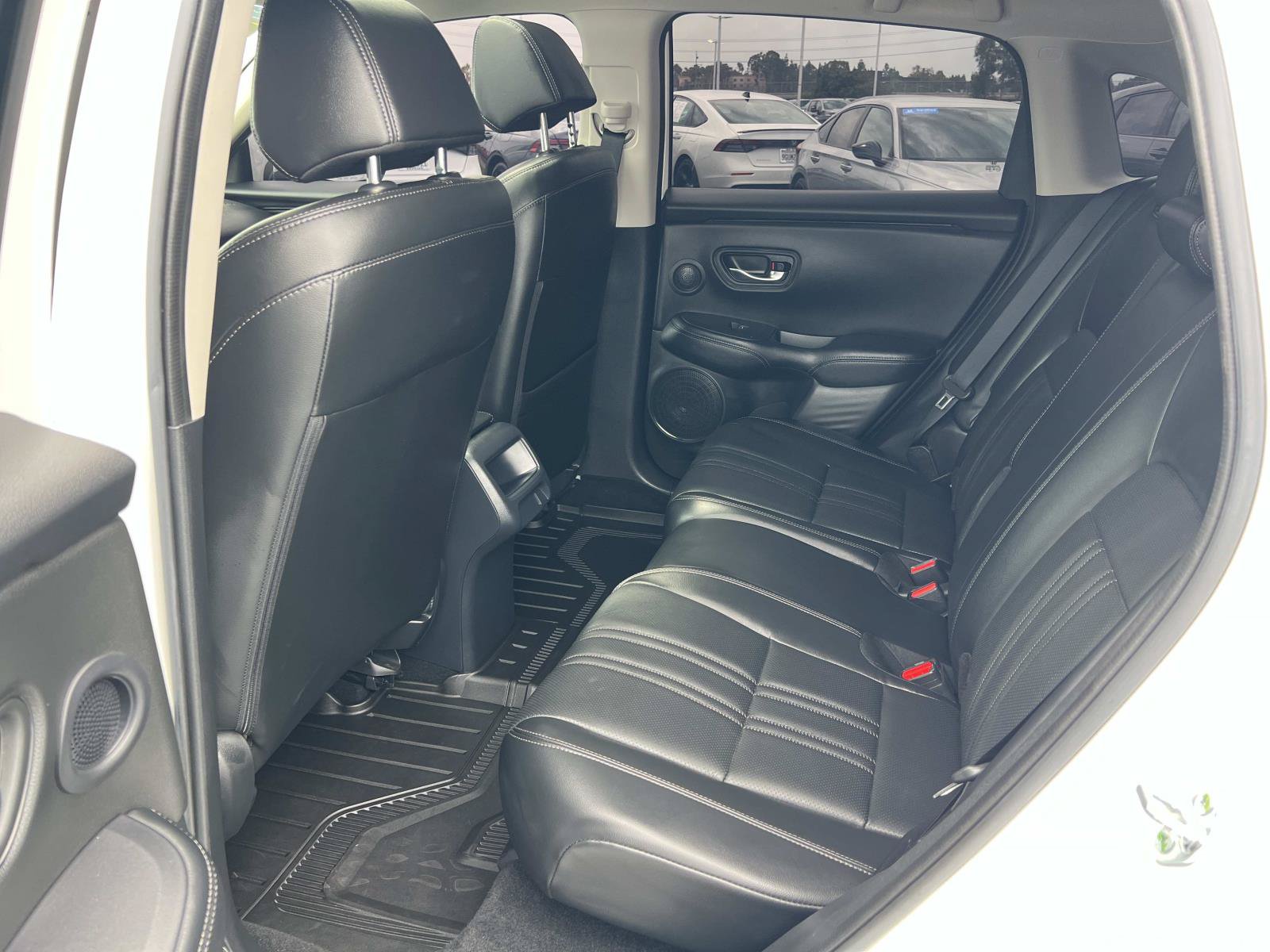 Certified 2025 Honda HR-V EX-L image 23