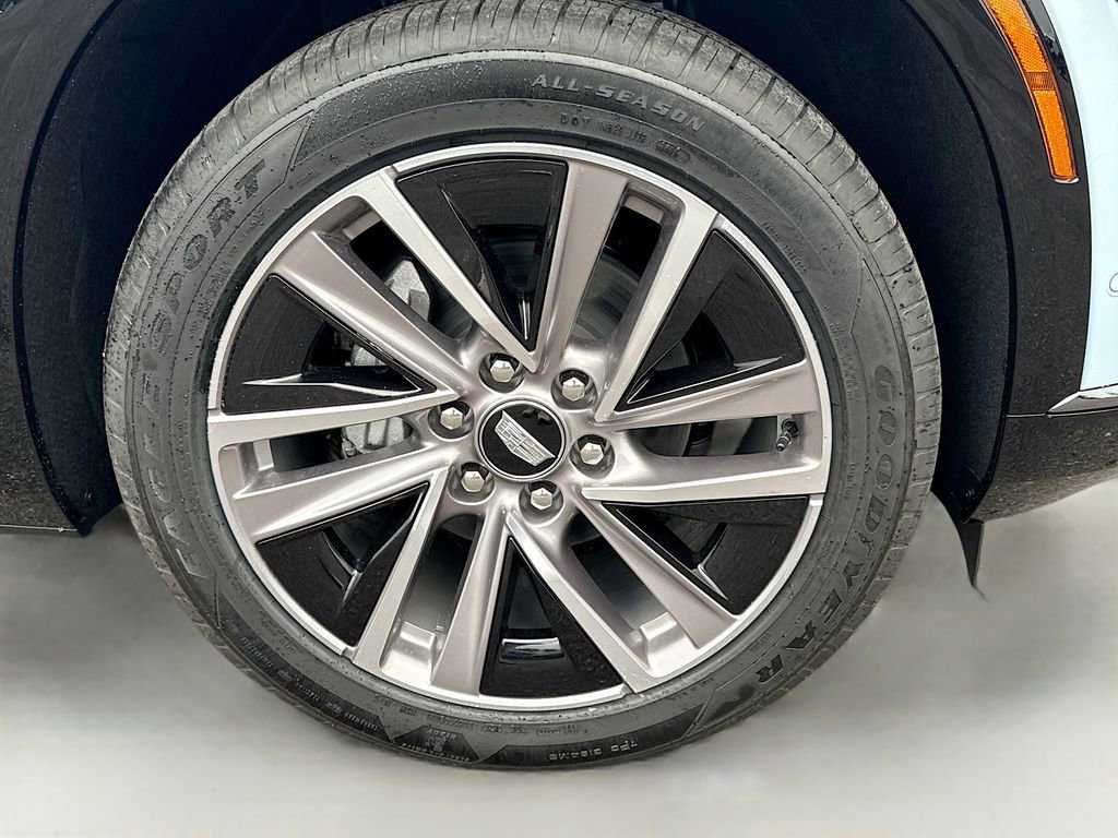 New 2026 Cadillac Vistiq Sport w/ LPO, Floor Liner Package image 35