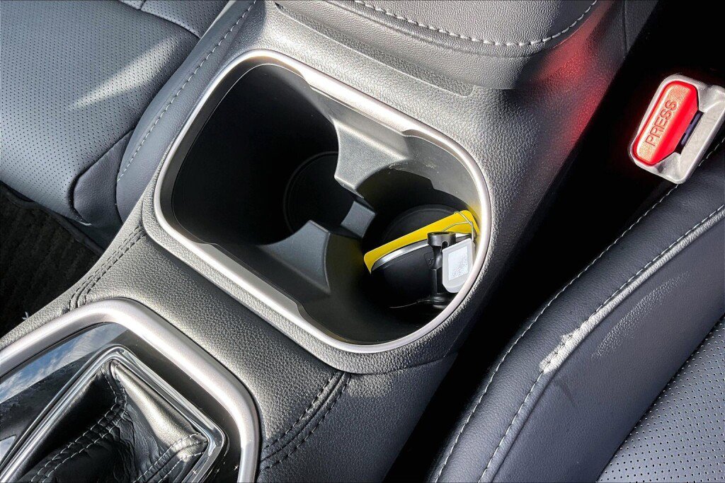 Certified 2025 Subaru Outback Limited image 18