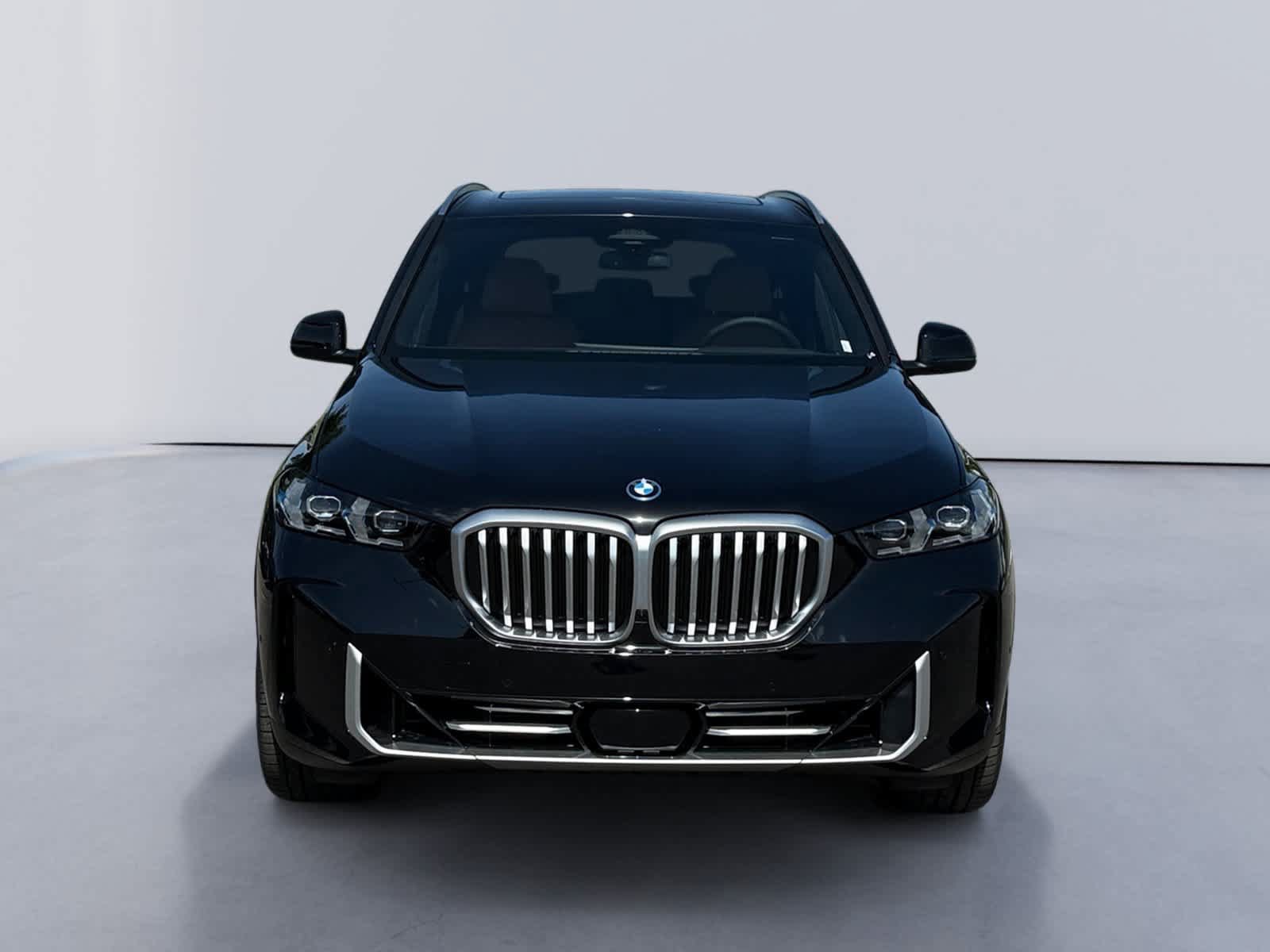 New 2026 BMW X5 xDrive50e w/ Climate Comfort Package AWD/4WD image 8