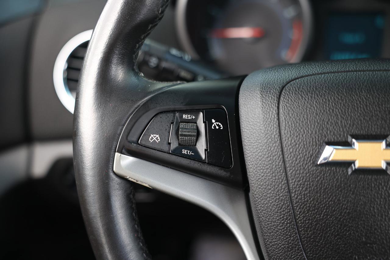 Used 2011 Chevrolet Cruze LT FWD image 25