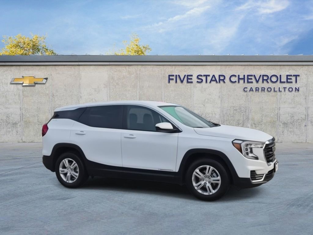 Certified 2024 GMC Terrain SLE image 2