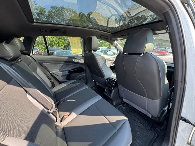 Certified 2023 Volkswagen ID.4 Pro S AWD/4WD image 21