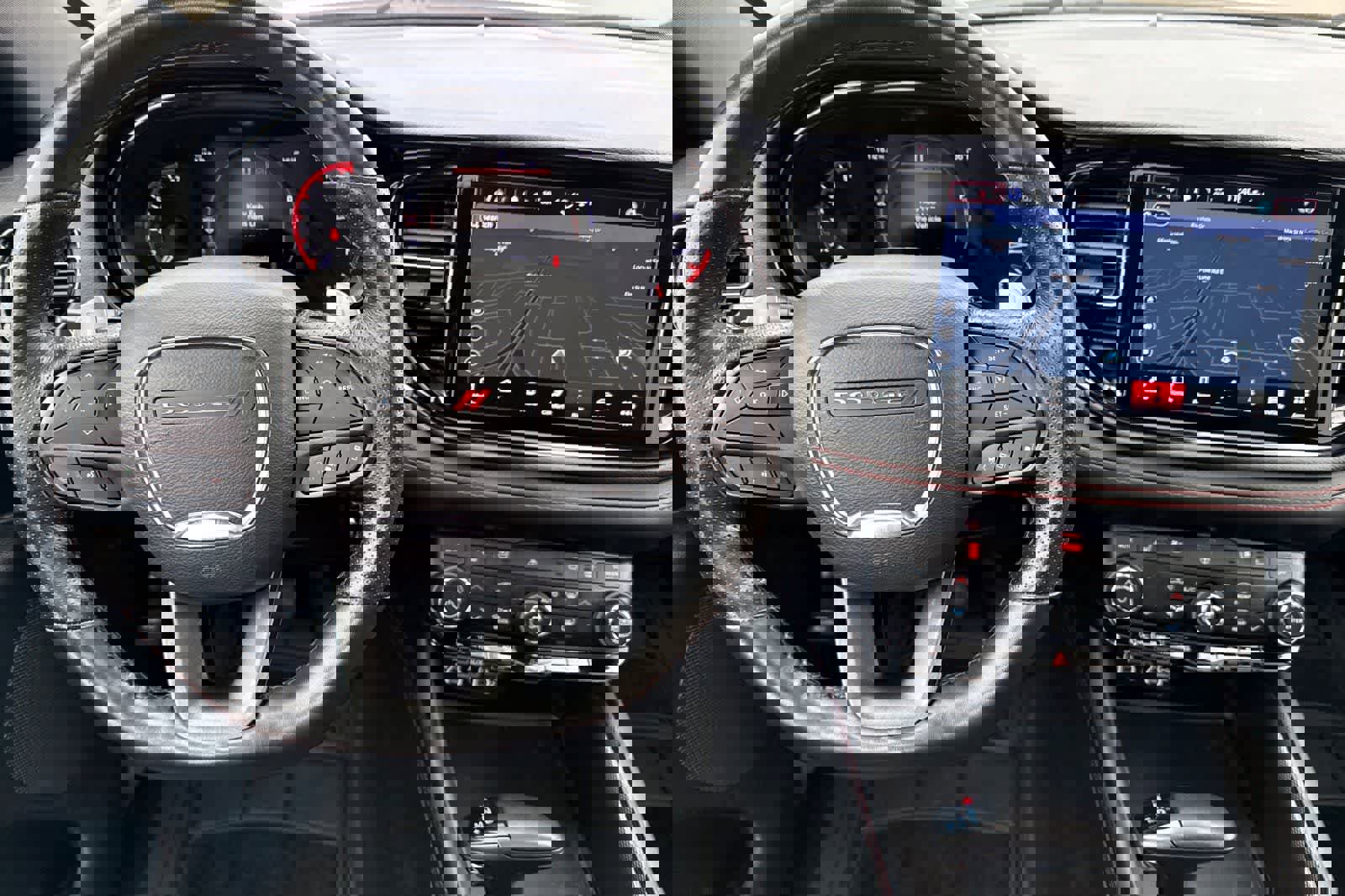 Used 2024 Dodge Durango GT image 14